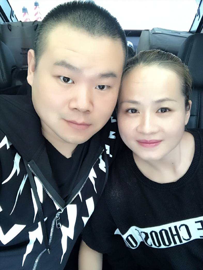 岳云鹏:给5个姐姐买车买房,把普通妻子当宝,弟弟却在农村种地_郭德纲