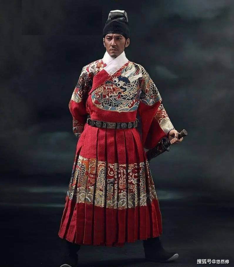 这种颜色从秦朝开始就是帝王护卫亲军的服饰主色,所以明朝也将锦衣卫