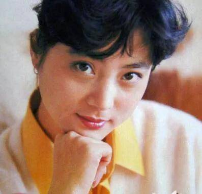 李玲玉,不顾家人反对,只要有喜就结婚,照样收获了爱情_男孩子_小时候