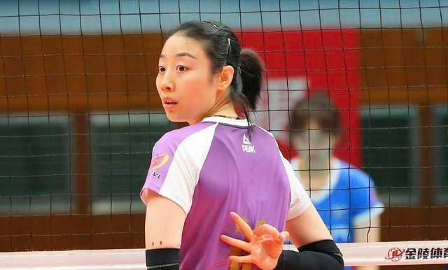 许晓婷,王雨晴,邹佳祺,陈馨彤等传球手紧随其后.