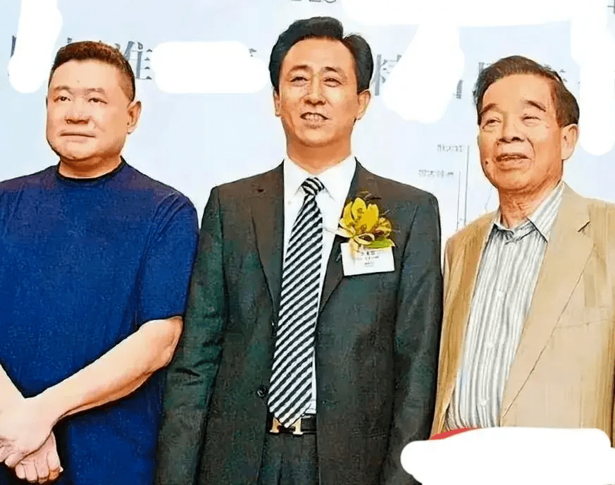 许家印约25亿香港山顶豪宅,为何最近才被分食?_郑裕彤_布力径_别墅