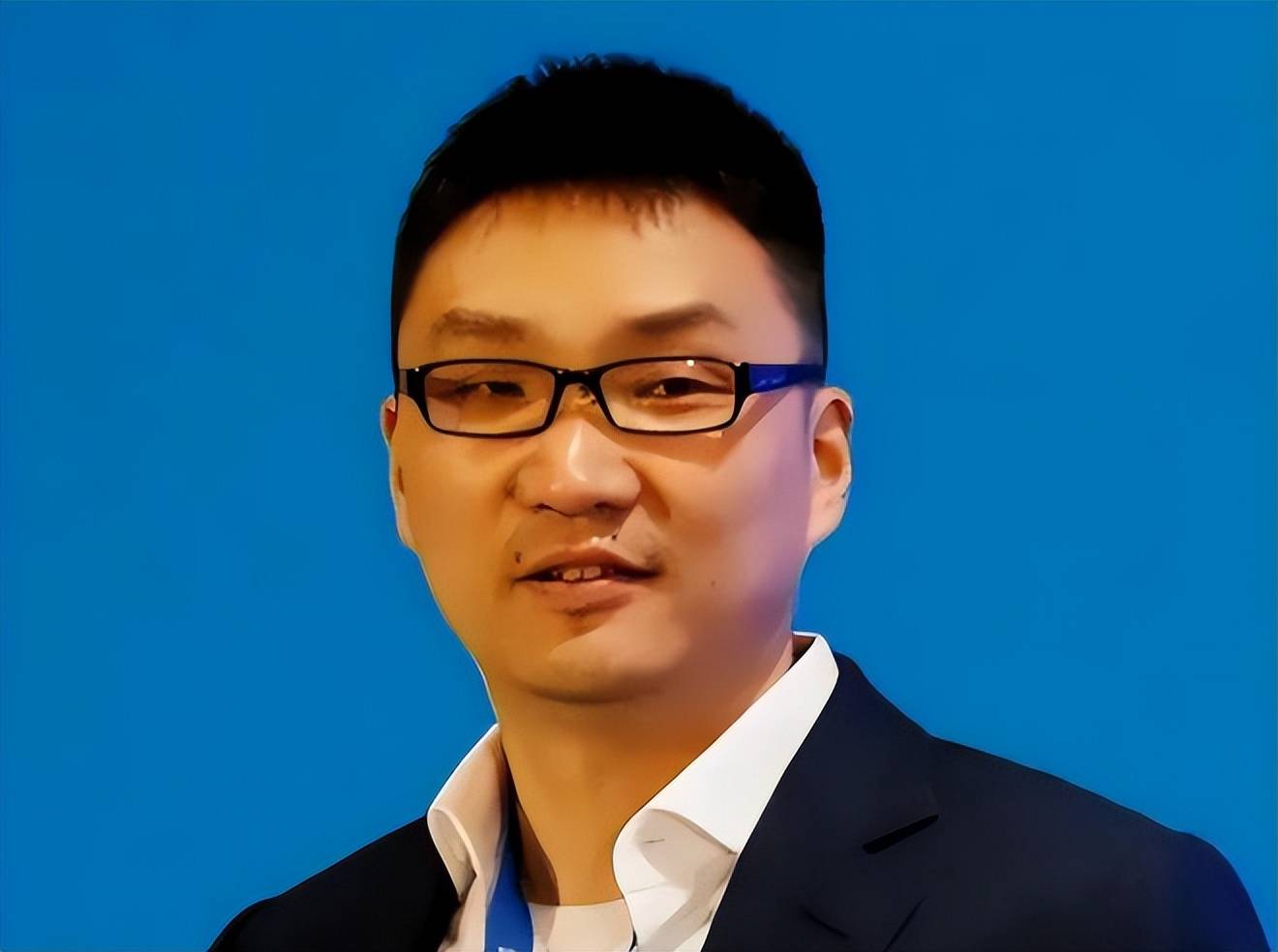 黄峥退休后,快把马云逼复出了_temu_阿里_中国