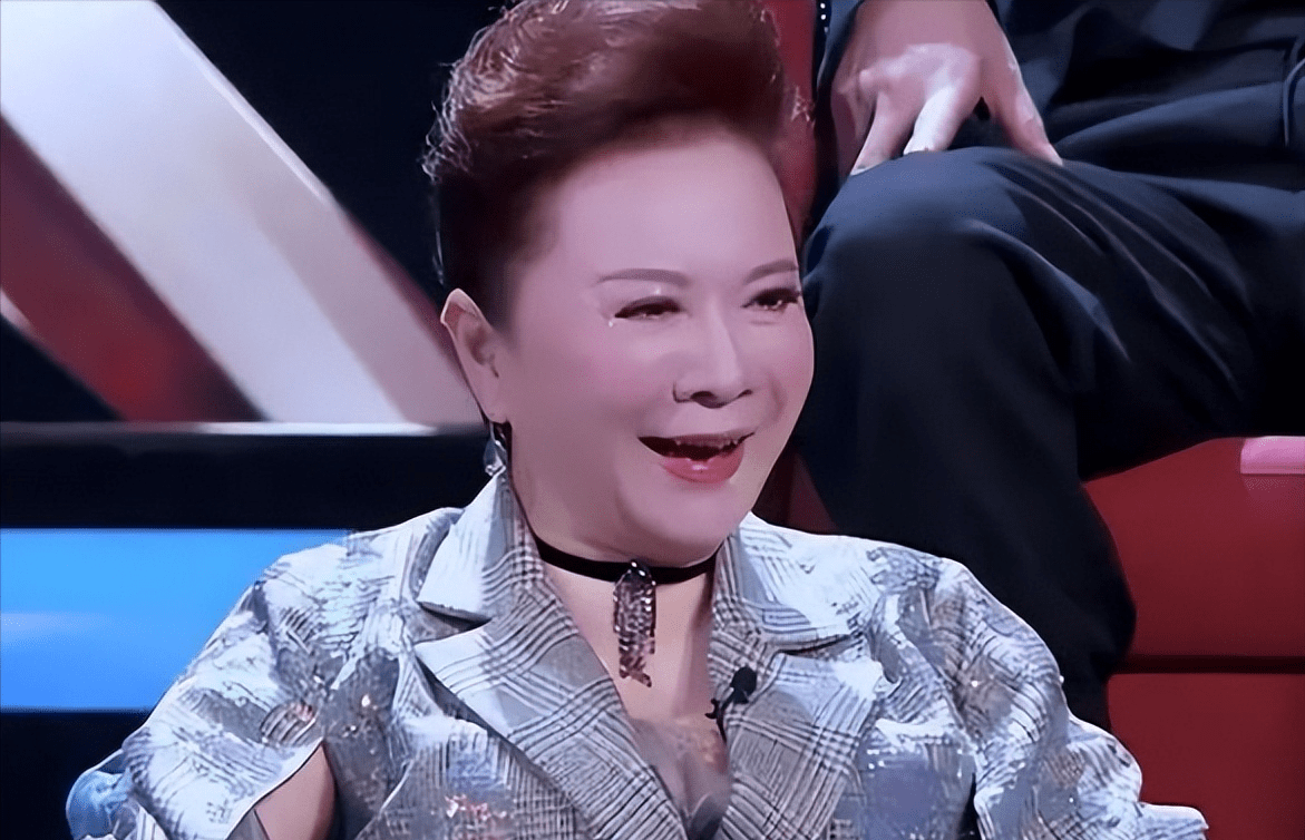 脸没恢复就别接戏了,"馒头脸蛋"演啥都拉胯,这些女星不羞吗_蔡明_自然