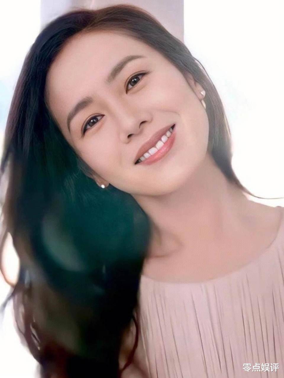 孙艺珍亮相纽约时装秀,幸福肥见证幸福婚姻,粉丝盛赞最可爱妈妈_玄彬