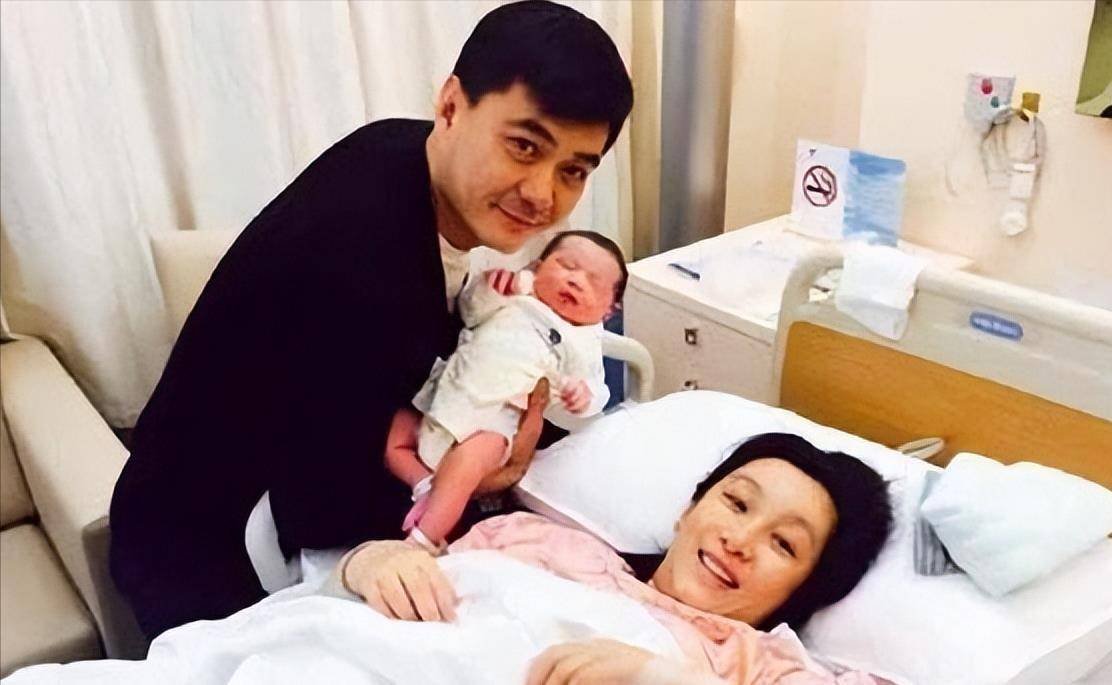 王新军:功成名就后分手妻子,再婚把秦海璐当成宝,唐静到底差哪_机会