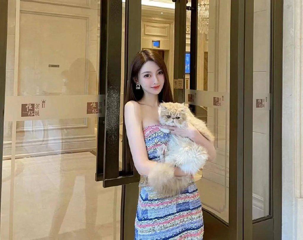 4个瓜!曝黄晓明叶珂领证结婚,男神找外围女,养女子和私生子