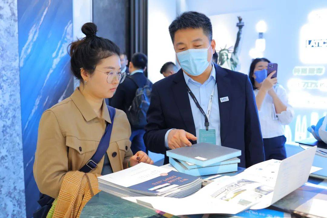 与杰爱,雷帝,奥力斯特一起见证中国设计与泛家居的创新发展_瓷砖_板材