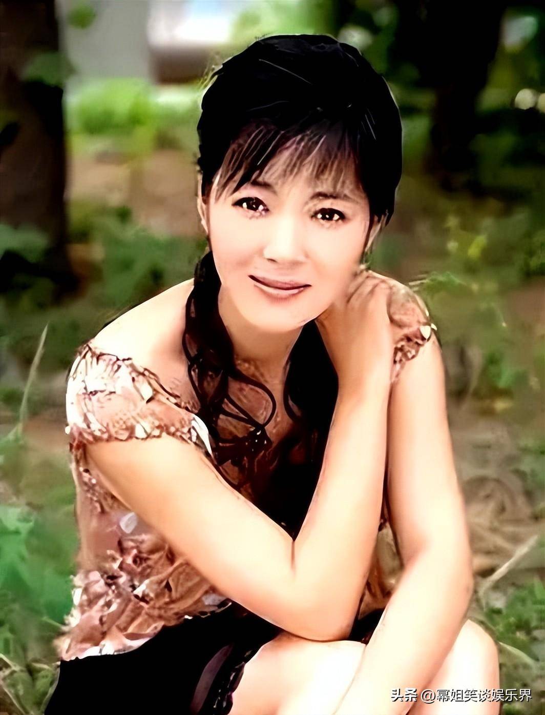 演员王茜华:我这辈子最正确的决定,就是45岁高龄为小丈夫生儿子_生活