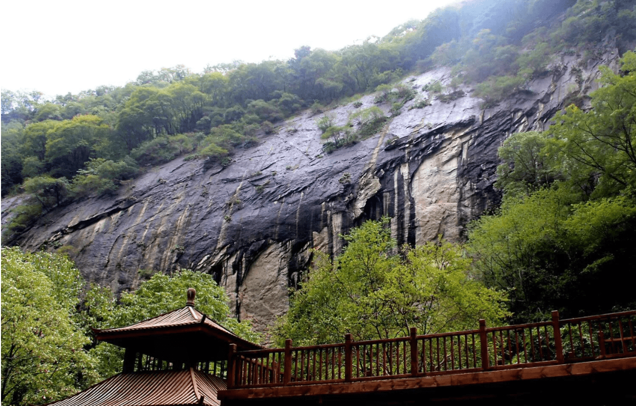太白山现房洋房绿城云溪太白房价户型配套绿城云溪太白售楼中心