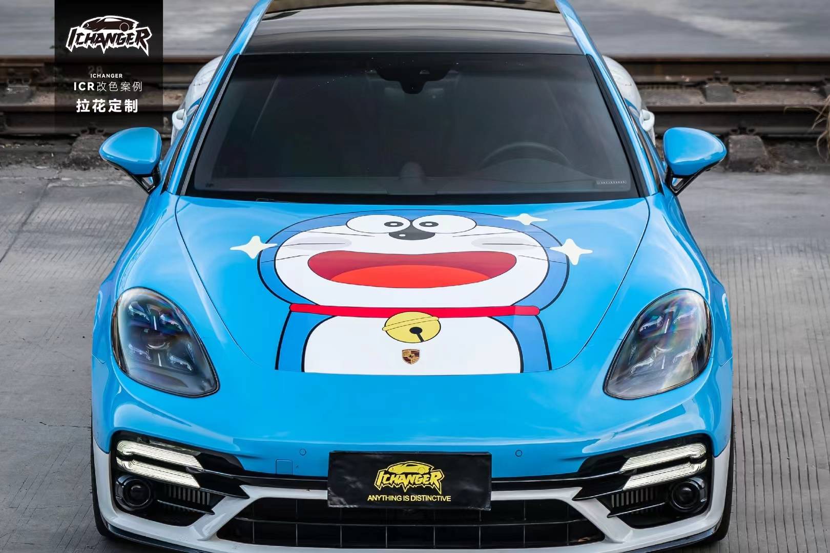 保时捷icr改色膜哆啦a梦,注意线条,太自然了_图案_动漫