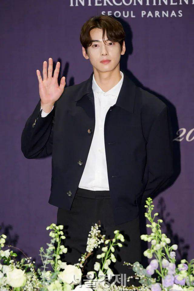 (车银优)(陆星材)(seventeen成员joshua & hoshi)(李世荣)(曺圭贤 &