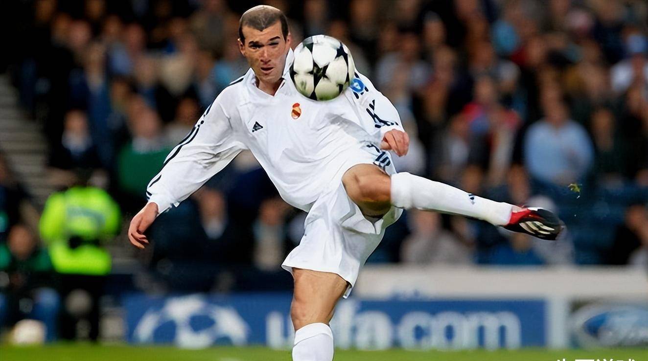 鲁尼认为,人无论如何总有遗憾,就像足球一样,很多球员或许以自己真正