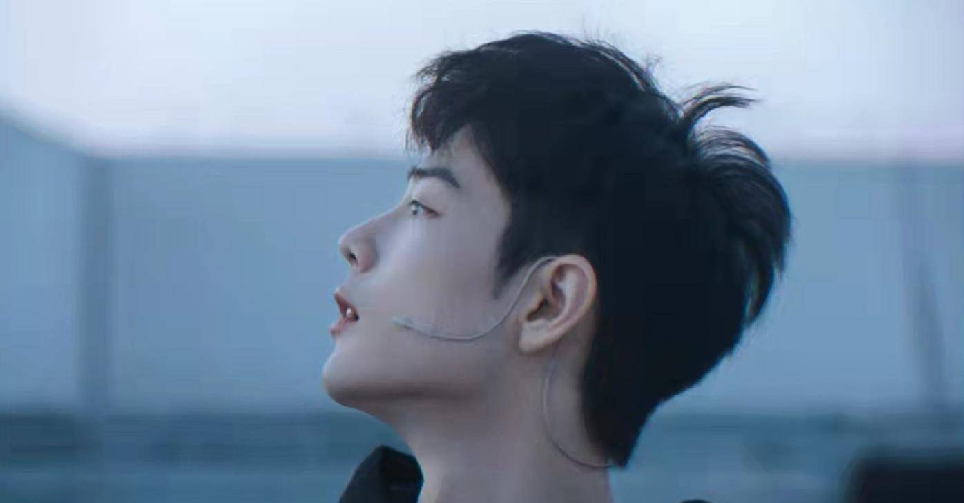 喜欢肖战的人很多,但只有唯粉小飞侠,才是肖战的底气_明星_球迷_信任