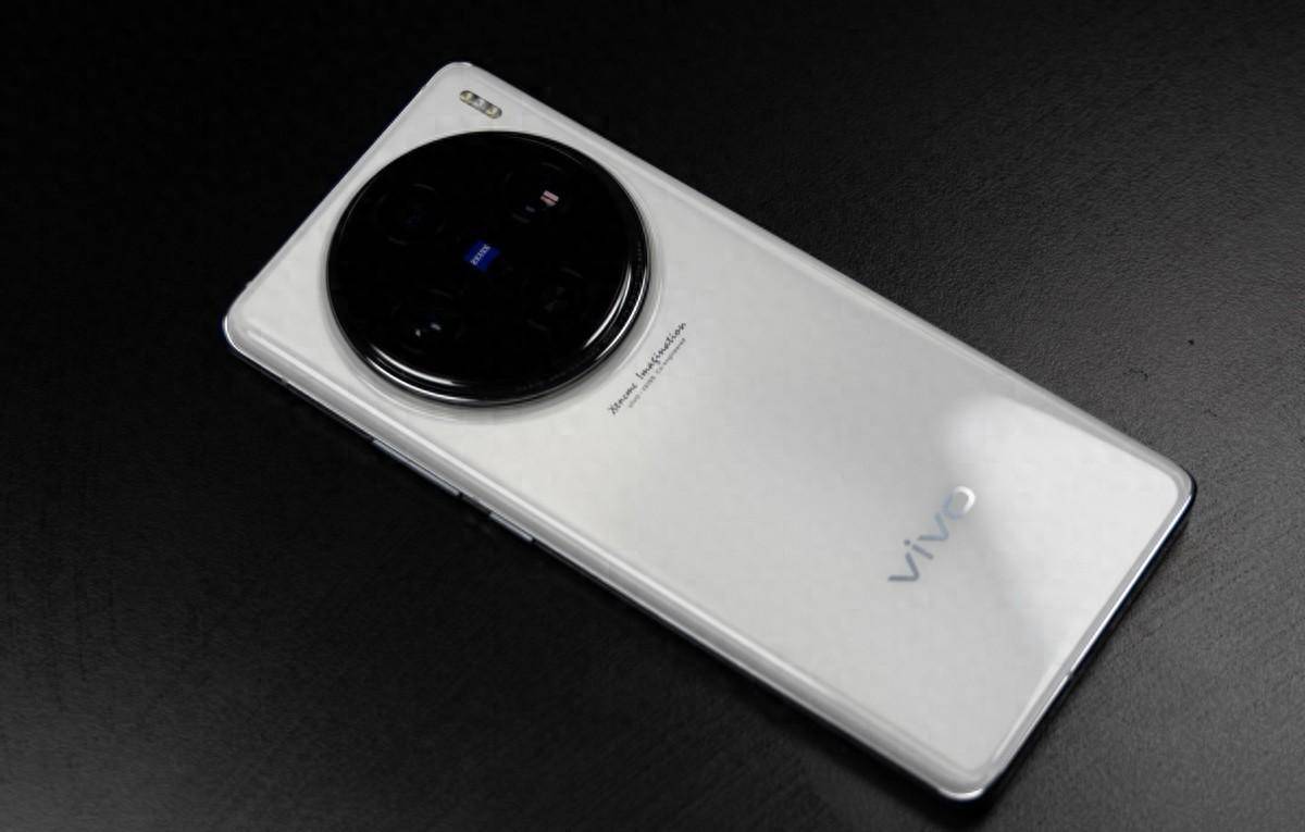 vivo X100 Pro测评：天玑9300称王，影像优秀