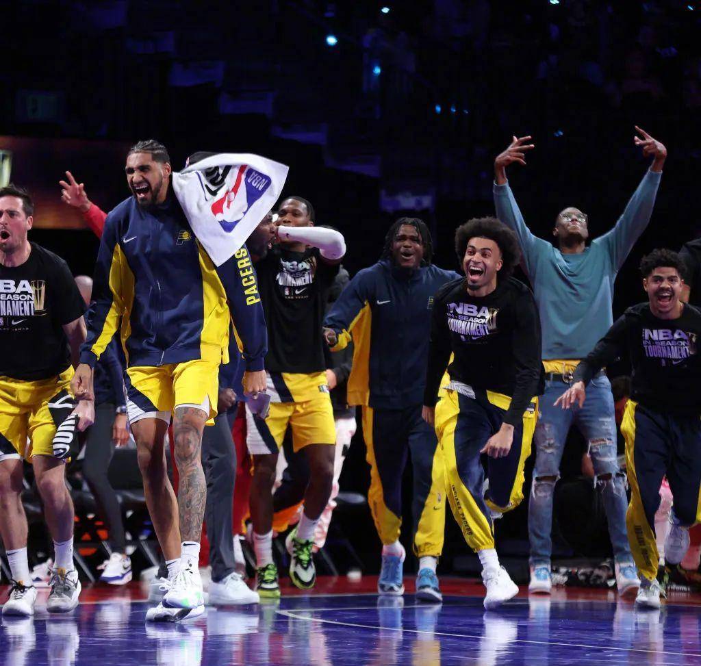 而季中锦标赛单场决胜的赛制,不给任何球队试错空间和调整的机会,两支