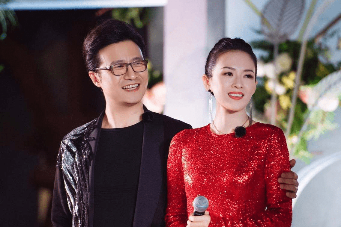 将朱丹与章子怡截然相反的婚姻状态,体现得淋漓尽致_周一围_原生家庭
