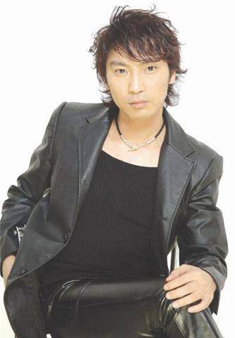 却被舞伴砍伤缝130针,毁容后沦落去卖马桶_陈少华_张某_伴舞