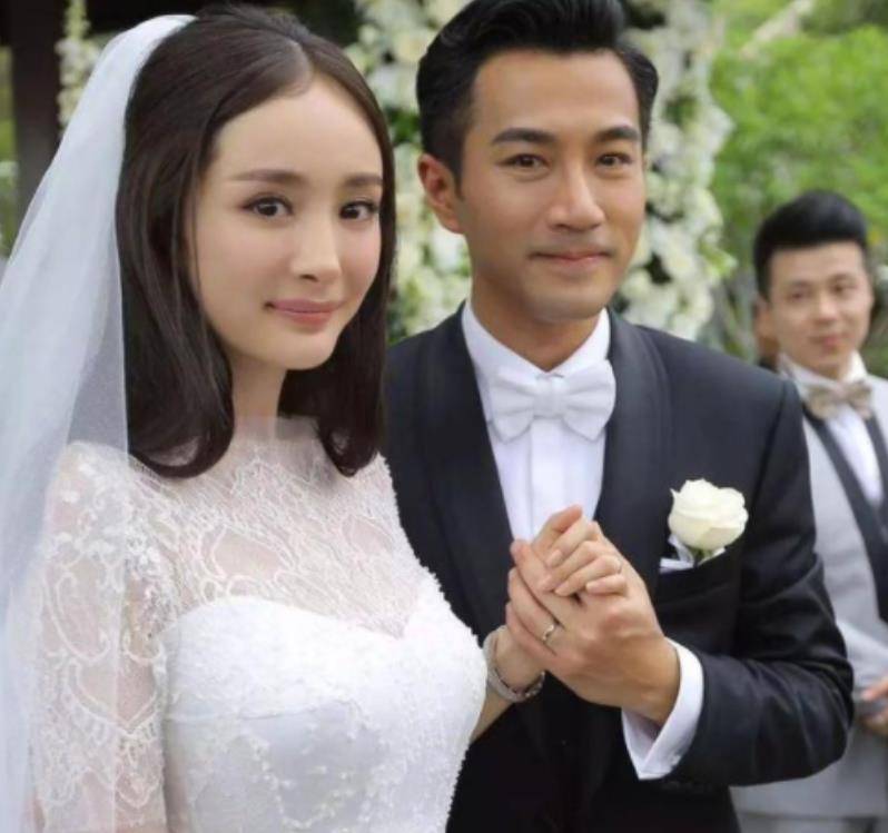 当初俩人结婚时,都以为两人可以长长久久的,就连伴娘杨幂都只请了一位