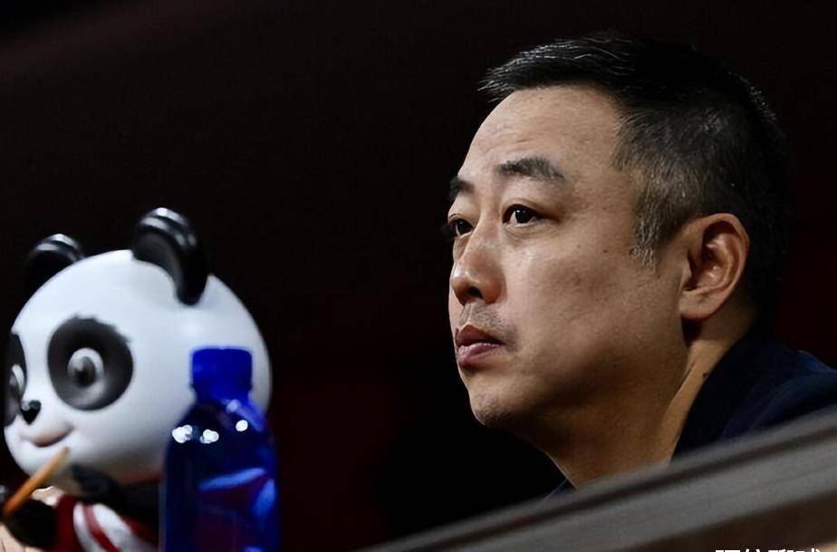 国乒9胜夺冠惹争议,提前颁奖并非故意,外协却大赞_教练_球员_团队