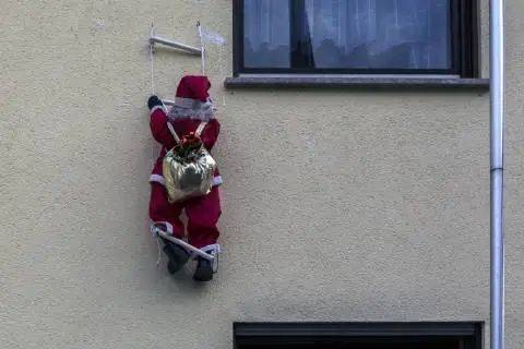 德国圣诞装饰：过度易引发邻里纠纷，最高罚款5000欧