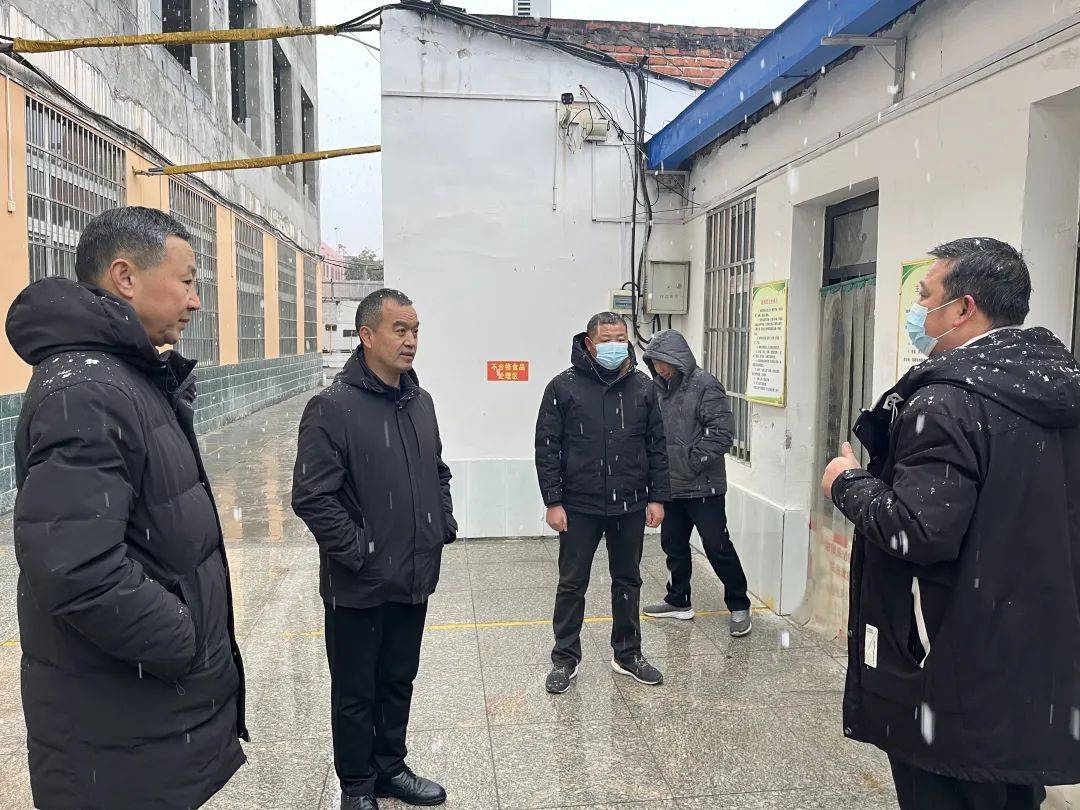 邓州市刘集镇中心小学:清廉护航助万企 浓情教育保平安_饮食_保障_马