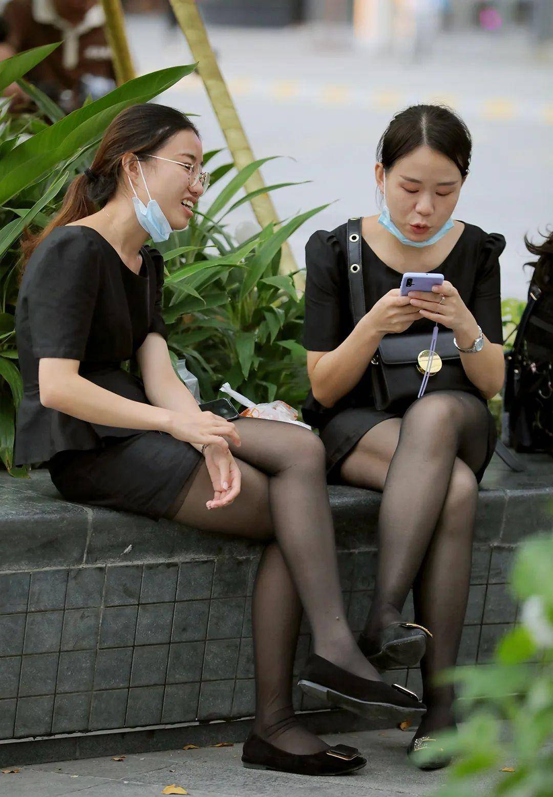 销售人员平时在公司的职位很高,身兼数职,事业也很成功,但不知道大家