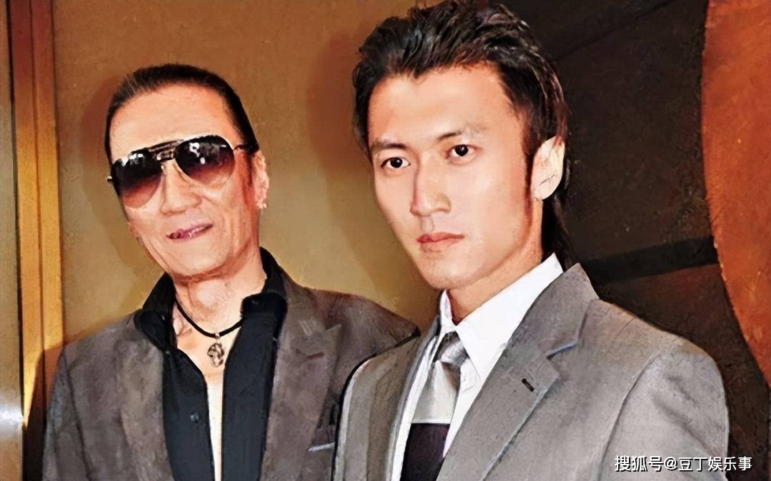 他曾经每天倒立25分钟_谢霆锋_香港_家庭