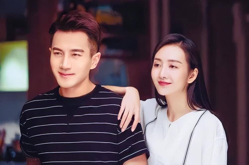 当年,刘恺威和杨幂还是夫妻状态,但刘恺威却和王鸥发生了"夜光门剧本"