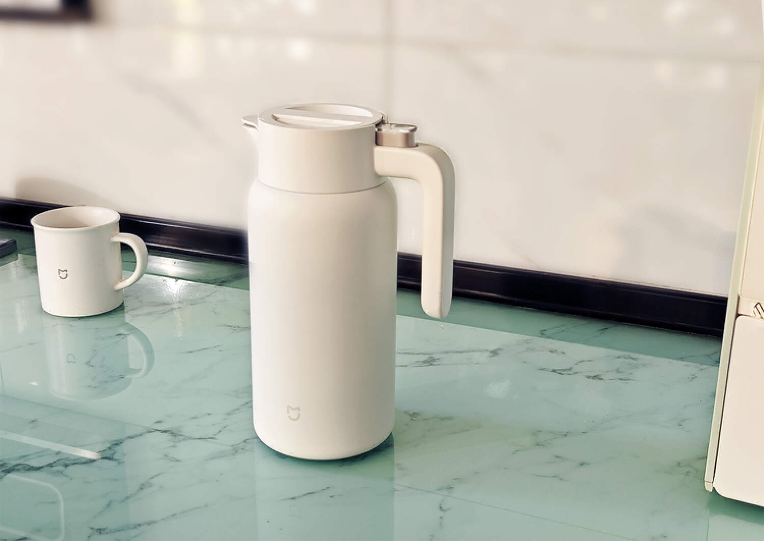 米家保温壶开箱,1.8L大容量+24小时长效锁温,安全不漏水