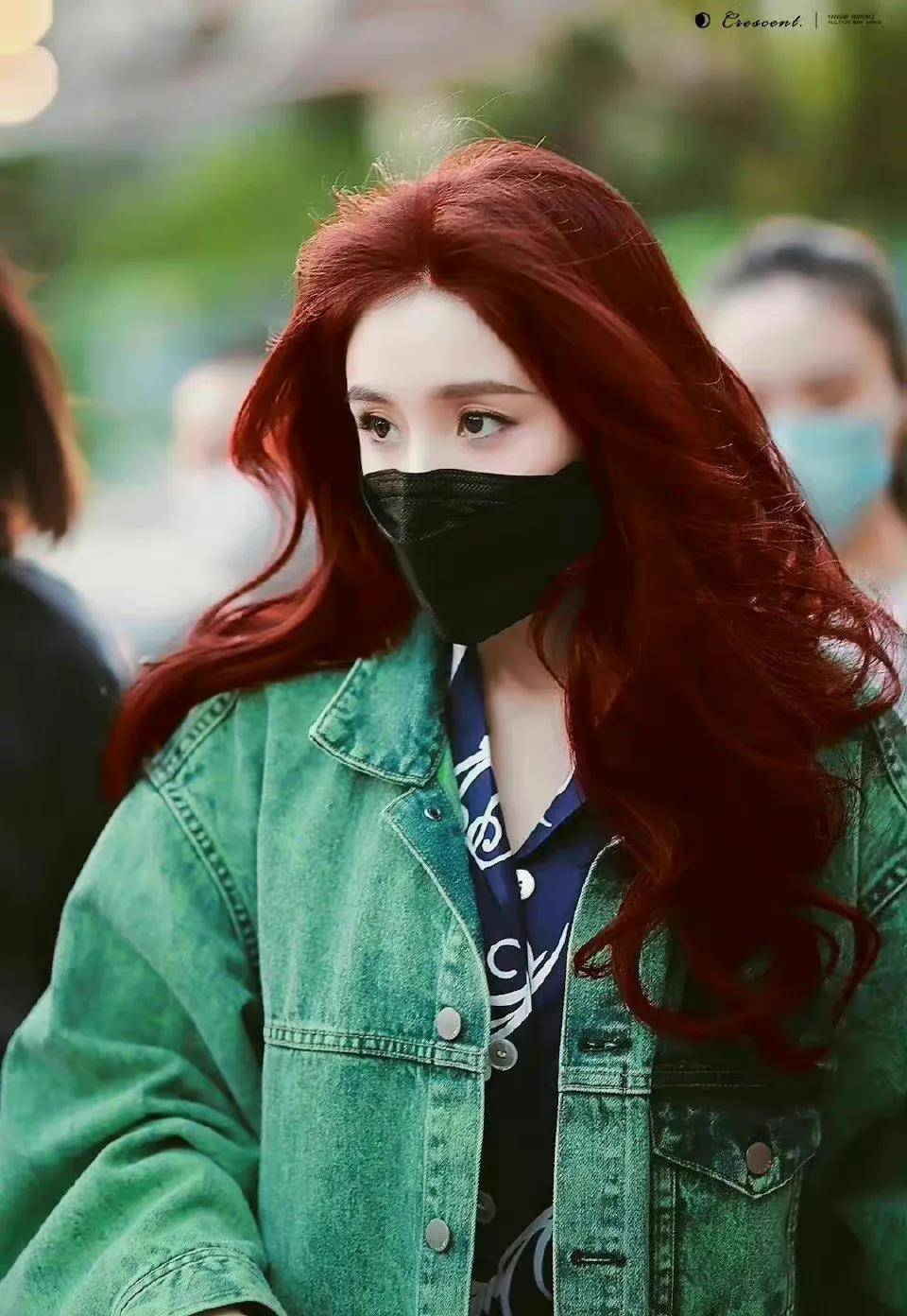 杨幂发色集合来了!不愧是时尚女王_头发_红色_马尾