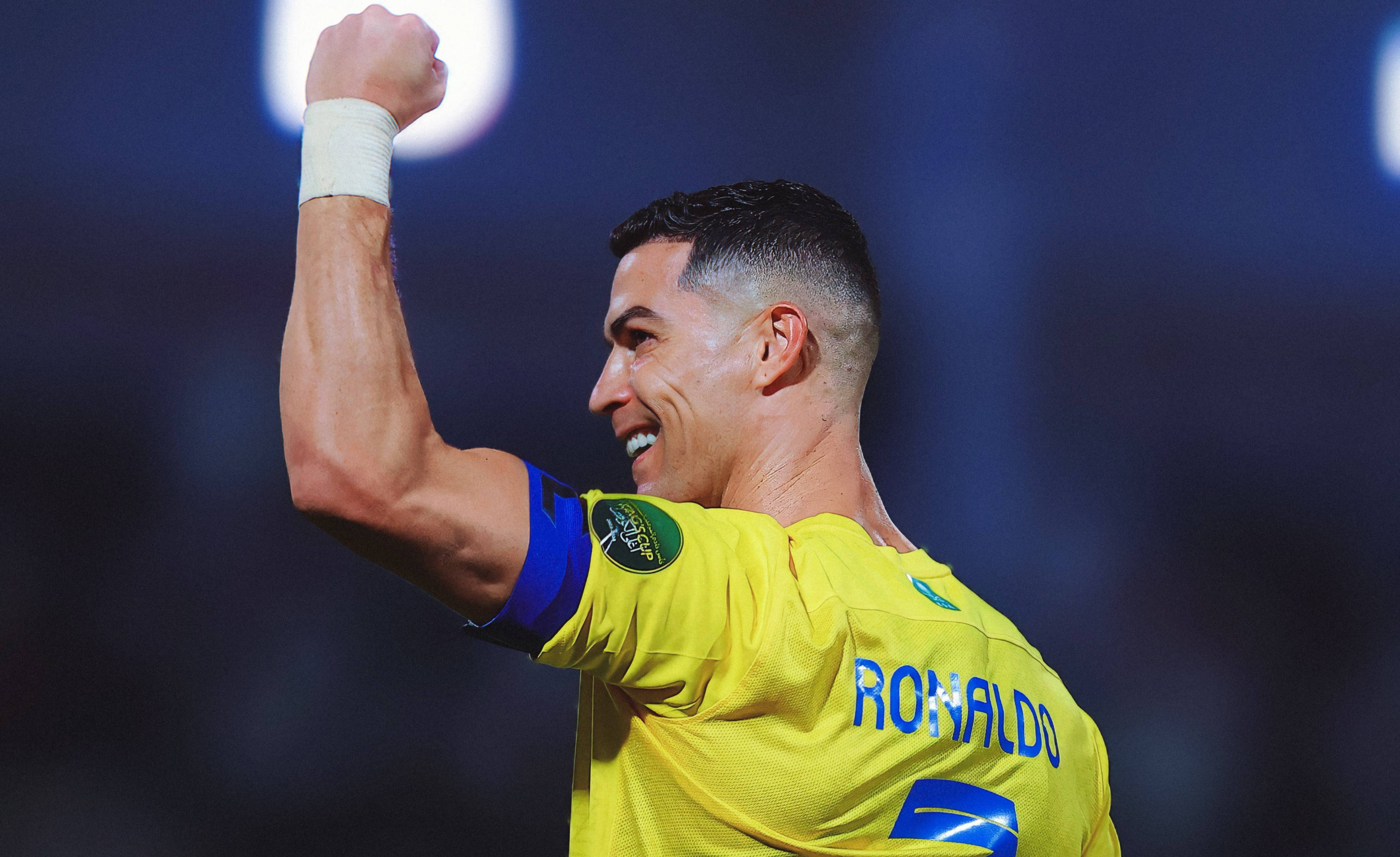 38岁c罗身价依旧坚挺,年度50球空前绝后,甩开梅西!_沙特_球员_进球