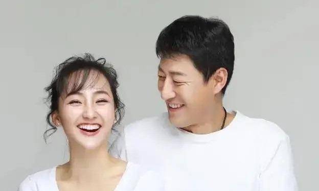 从"家暴男"到"宠妻狂魔",谍战剧一哥于震到底经历了些什么?