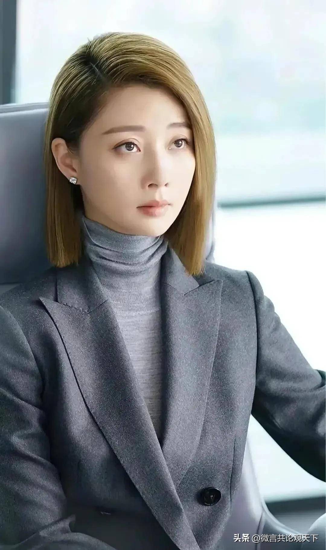 杨幂激情唱跳让多少人心猿意马口吐芬芳但性感是女人的错?