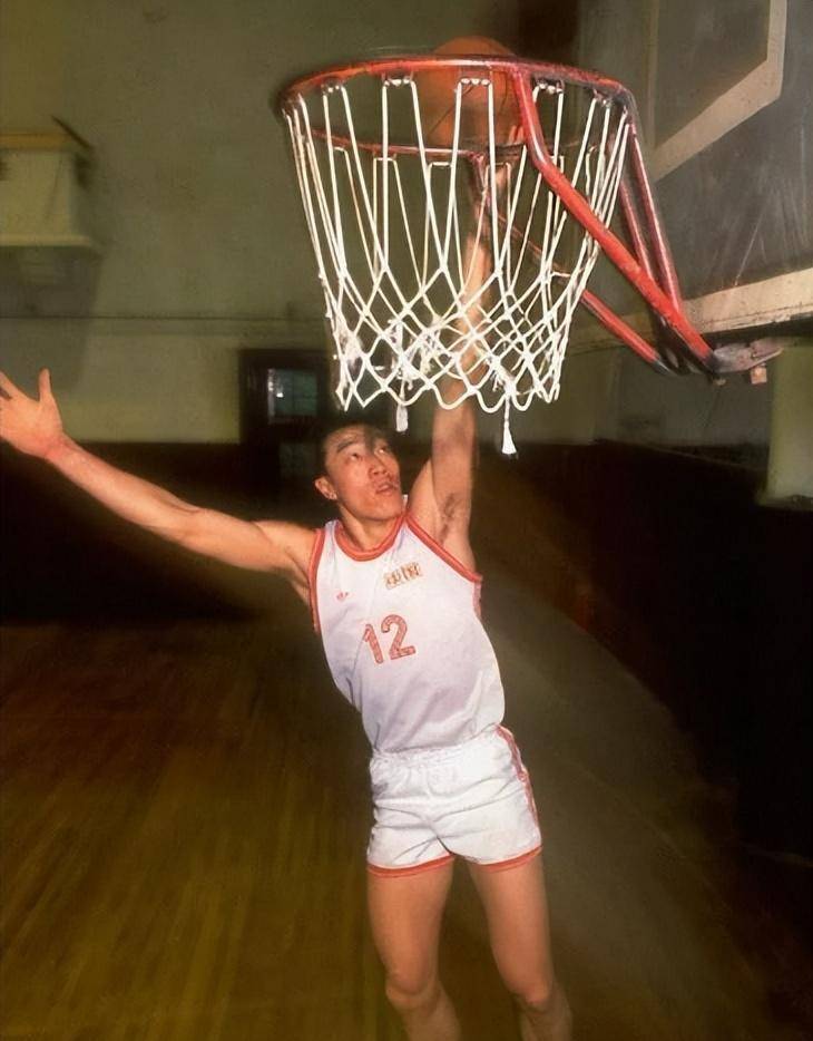 前男篮国手马健:女子是国外女子,育有2儿1女,在拉斯维加斯买房_篮球