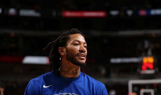 2008届选秀现状:罗斯替补,威少底薪,洛佩兹年薪2500万_球员_篮板_效力