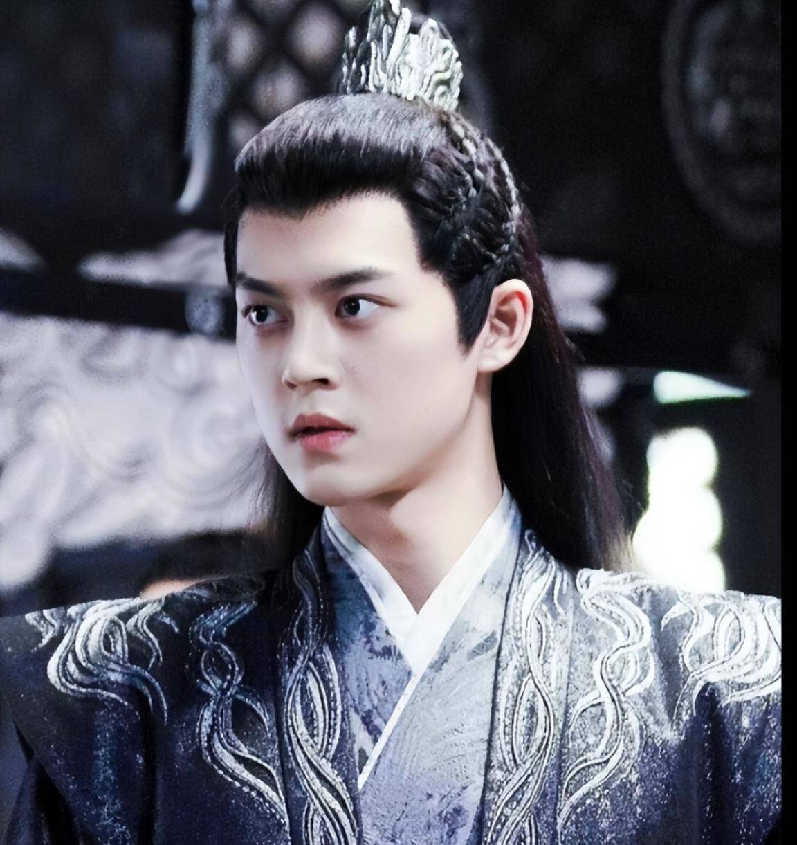 网曝李一桐新剧《表妹万福》出演娇妻人设男主资源降级谢彬彬