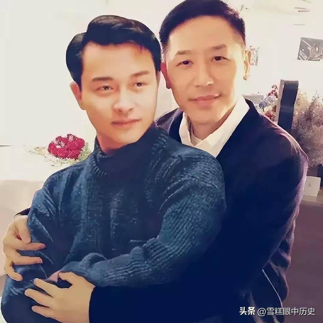 张国荣是同性恋者,和男朋友唐鹤德恋爱很震惊