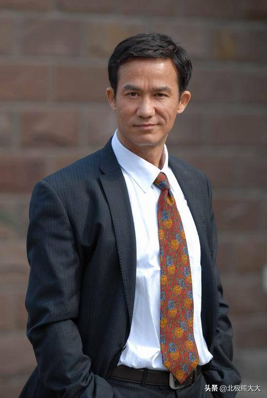 前男友大她25岁,老公大她23岁,法提麦·雅琦为何偏爱老男人?