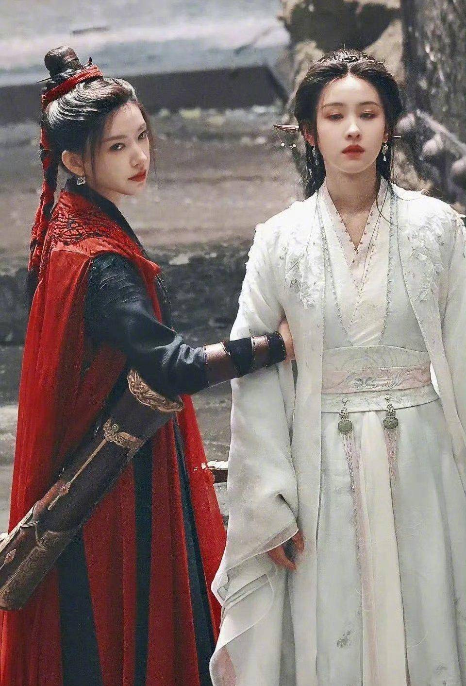 《大梦归离》陈都灵程潇最新路透,让不少网友嗑到了,cp感太强了!