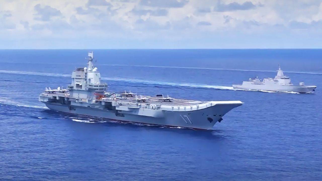 山東艦剛穿過臺海,美就宣佈對臺軍售,和以往不同,有一