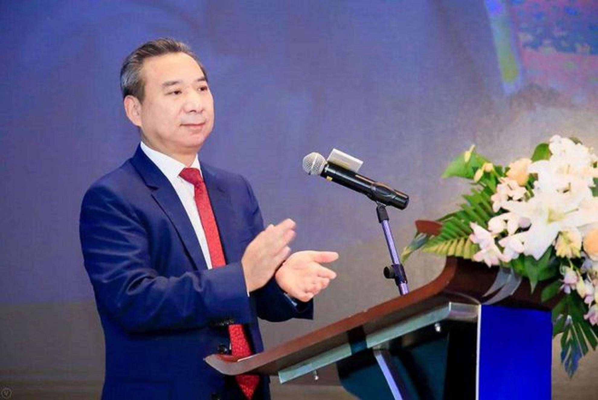 吕向阳:从无为少年到千亿富豪,商业传奇与投资智慧揭秘_比亚迪公司