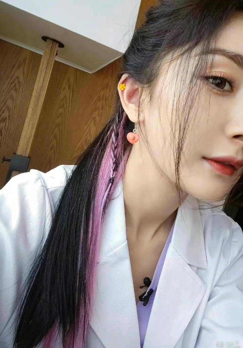 杨幂漂发了,是为新电影么?这发量羡慕了_网友_ep_造型