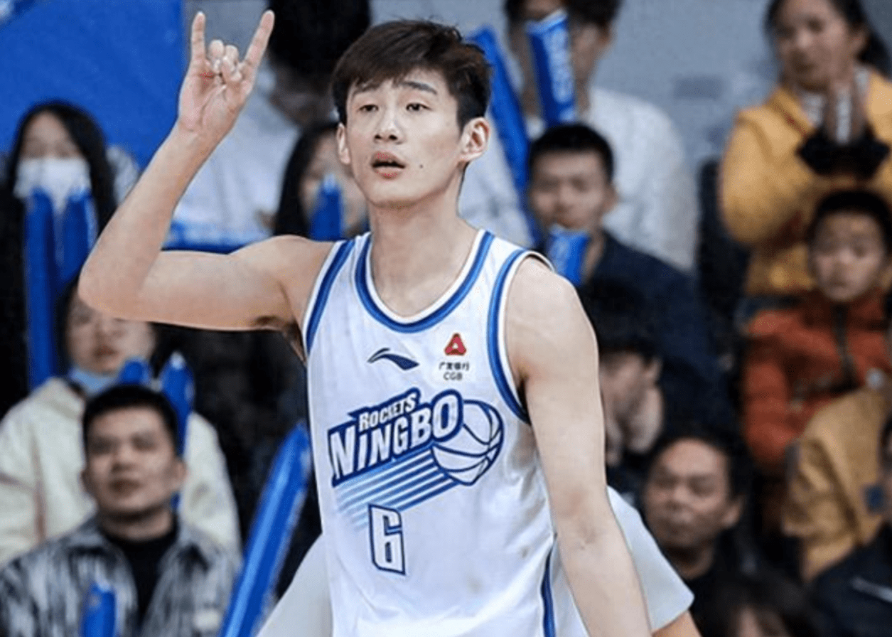 原帅后 cba又一小卒换队后成头牌_王俊杰_山西男篮_本赛季