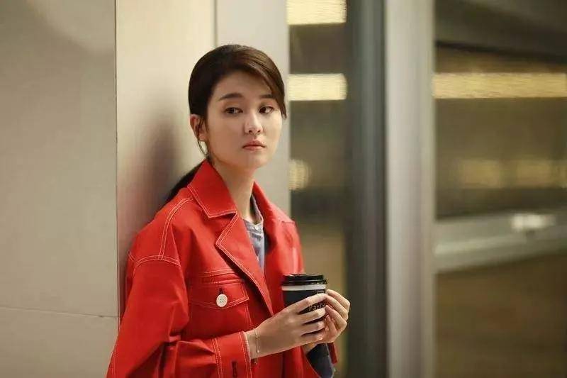 欢乐颂:"宝藏女孩"曲妖精与嗲赵"先欲后爱",为什么会幸福?