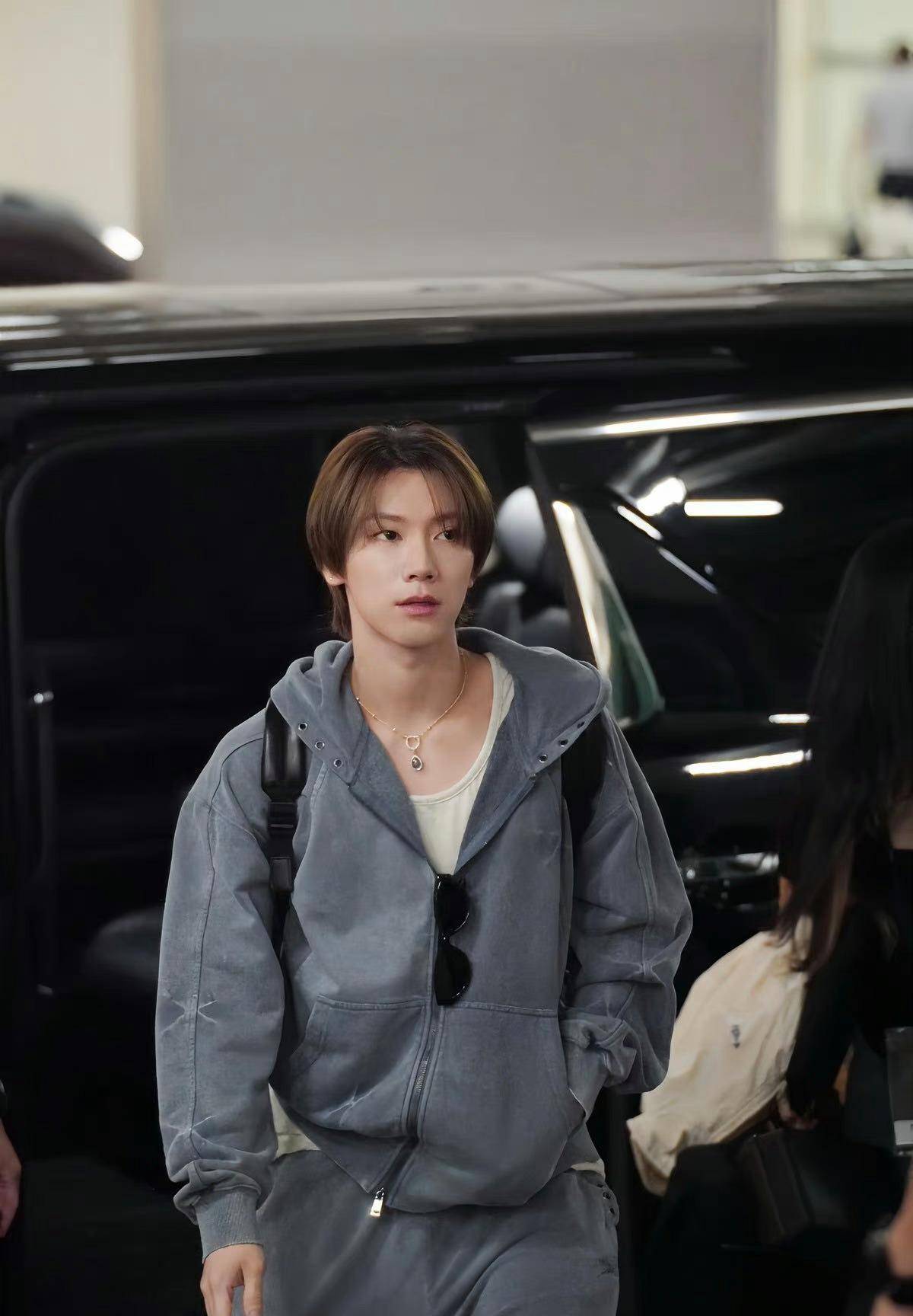 《创造营亚洲季》上班路透,发起人王嘉尔,导师们全员随性帅气_中国