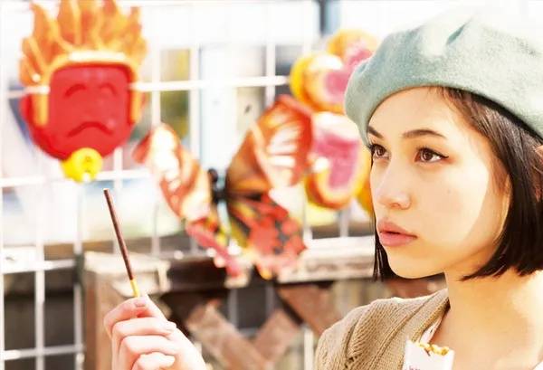 日本惊悚尺度片电影《狼狈》深度解析:华丽蜕变后的痛苦深渊_莉莉