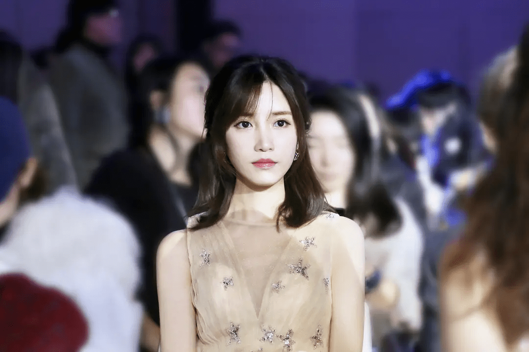 剧版《左耳》空降上线,米咪从学生到明星的路太神奇了_李小蕾_照片