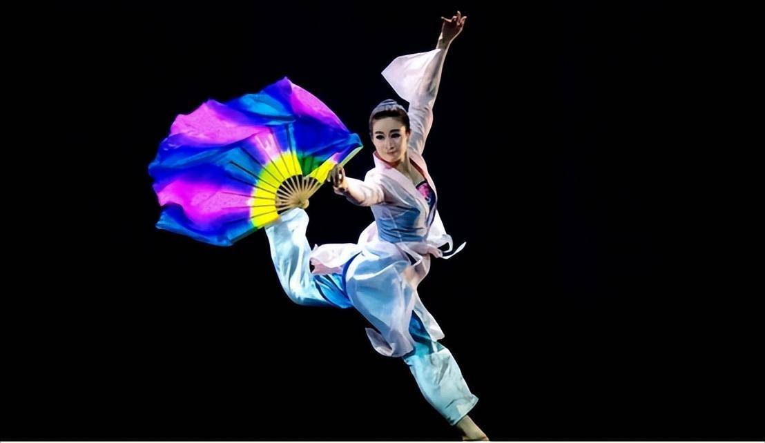 国家一级演员"王小蒙",离开赵本山10年,35岁成舞蹈家享誉世界