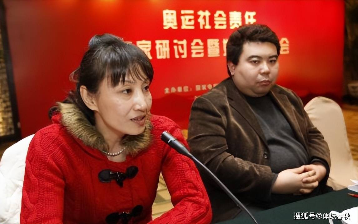 早在15年前,周继红昔日的恩师于芬曾公开实名举报过她,举报的内容涉及