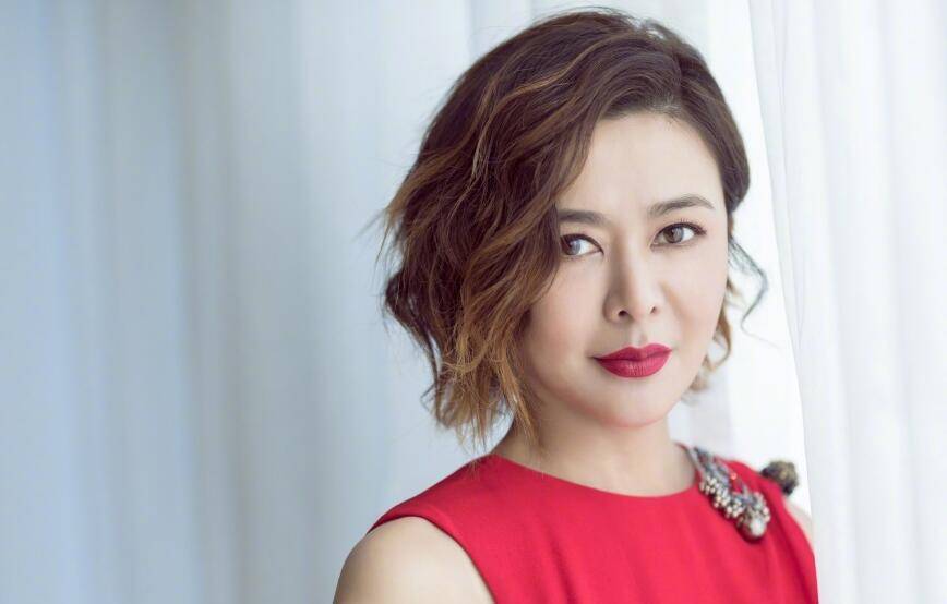 "富豪收割机"关之琳爱情,和她分手的7个男人_香港_母亲_关山